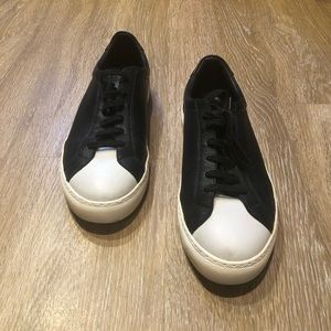 Common Projects Achilles Leather Sneakers 39